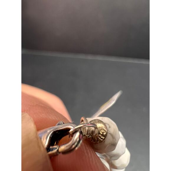 NEW howlite graduated knotted necklace with sterling silver clasp - Picture 10 of 13